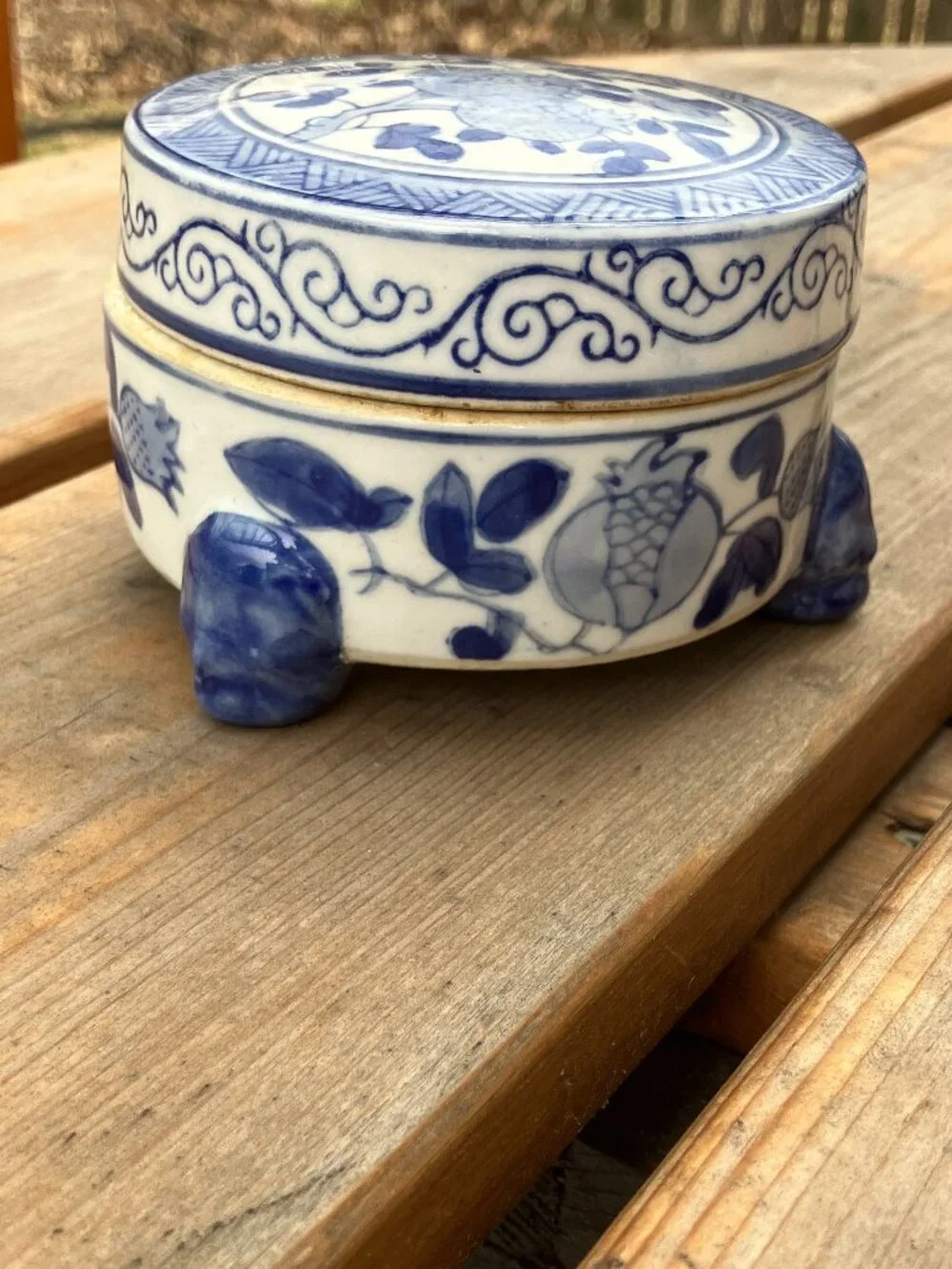 Vintage Chinoiserie Flow Blue Trinket Box Qianlong Mark